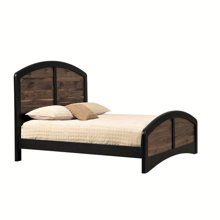 QW Amish Gilmore Bed