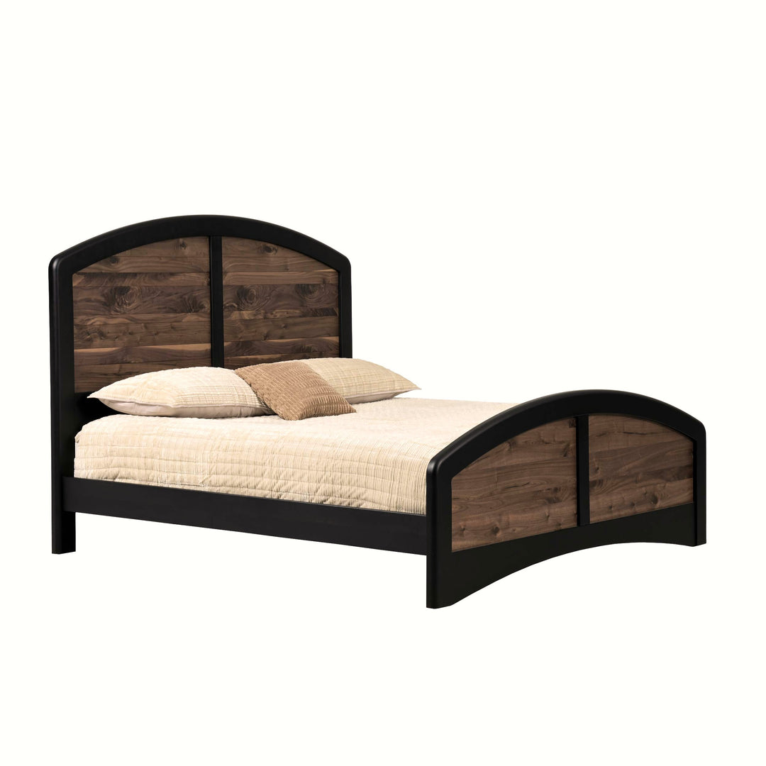 QW Amish Gilmore Bed