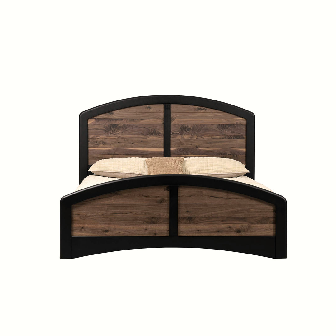 QW Amish Gilmore Bed