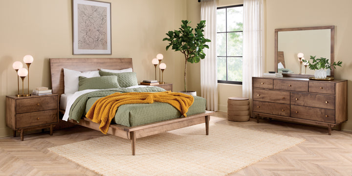 QW Amish Baymont 4pc Set