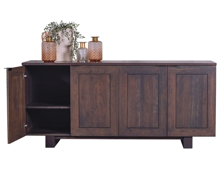 QW Amish Tolleson 4 Door Sideboard