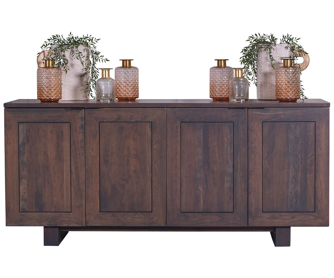 QW Amish Tolleson 4 Door Sideboard