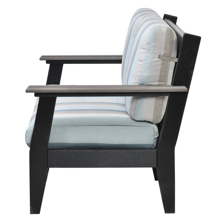 QW Amish Leisure Loveseat