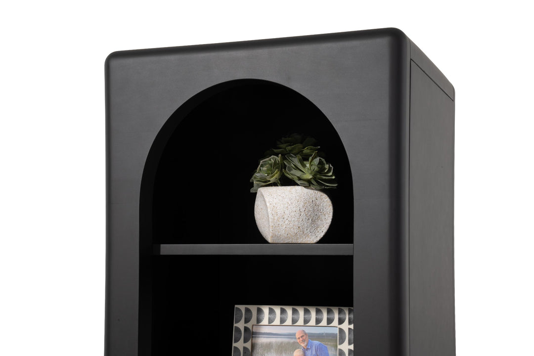 QW Amish Gilmore Lingerie Swivel Chest