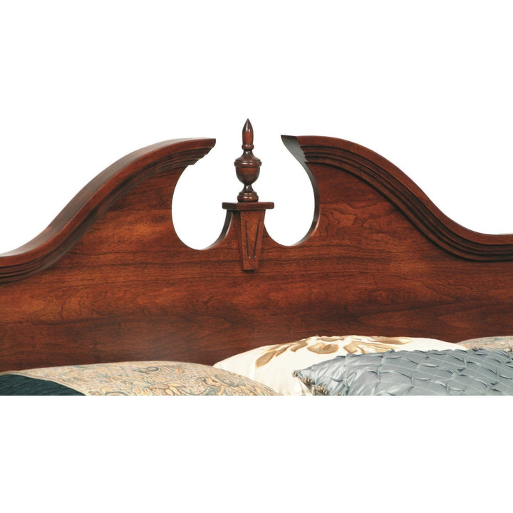 Millcraft Victoria's Pilaster Bed