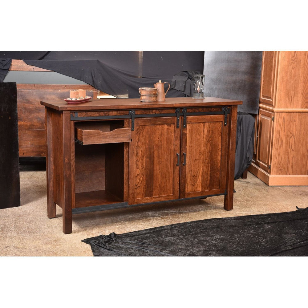 QW Amish Barn Door Wine Buffet