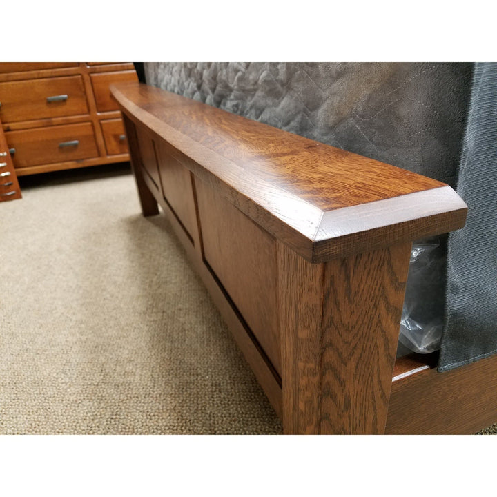 QW Amish Old World Mission Panel Bed