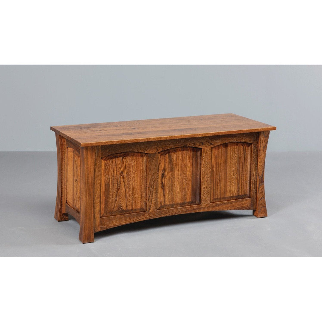 QW Amish Woodbury Blanket Chest