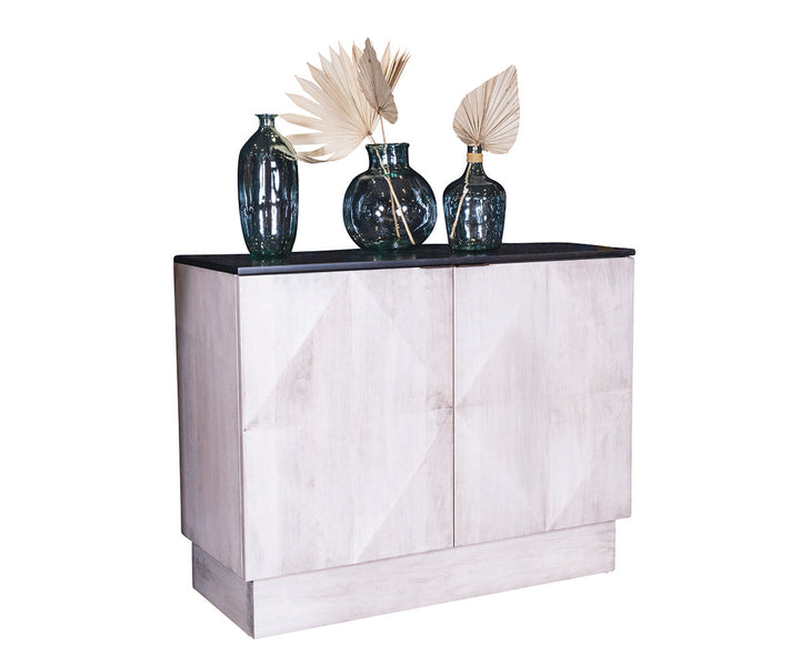 QW Amish Diamond Sideboard