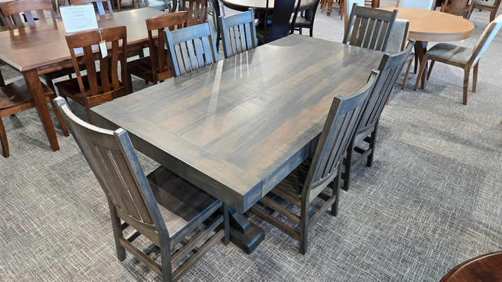 Clearance Karlisle Set w/ 6 Williamsburg Chairs