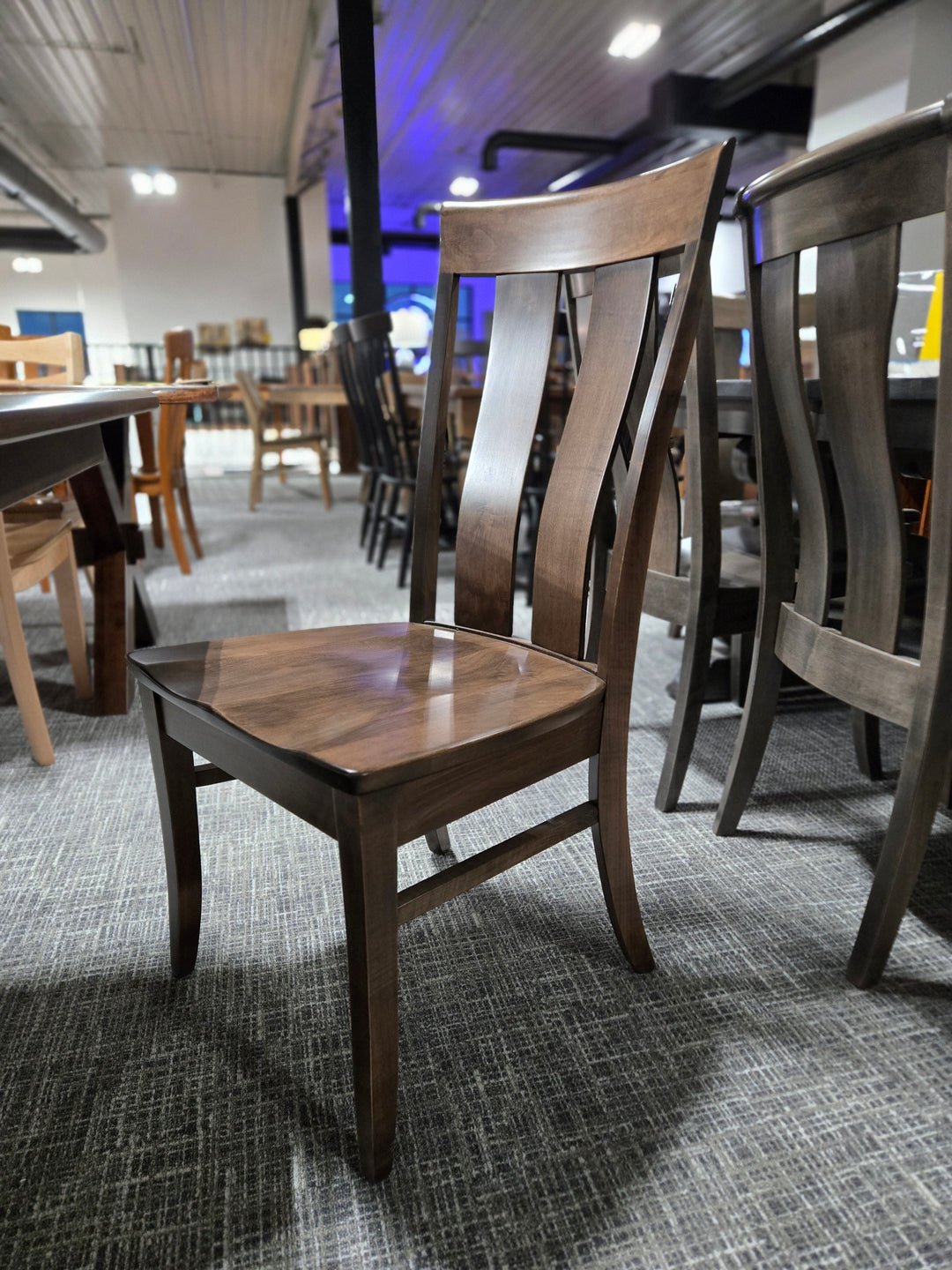 Clearance Carlisle 42x60 w/4-12"L Double Ped Table + 4 Side Chairs