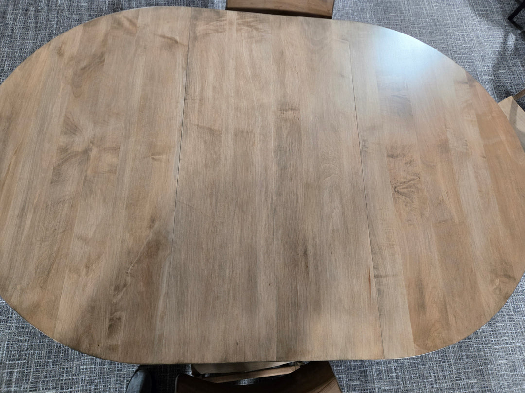 Clearance Cynergy 48x48 w/2-12"L Table + 4 Side Chairs