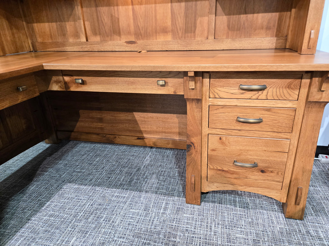 Clearance Manitoba L Shape Desk with Hutch + Leather Upholstered Desk Chair