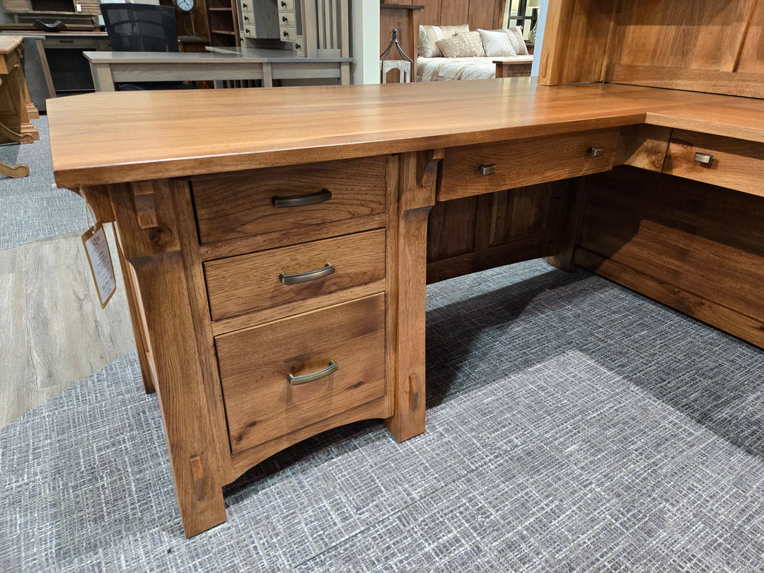 Clearance Manitoba L Shape Desk with Hutch + Leather Upholstered Desk Chair