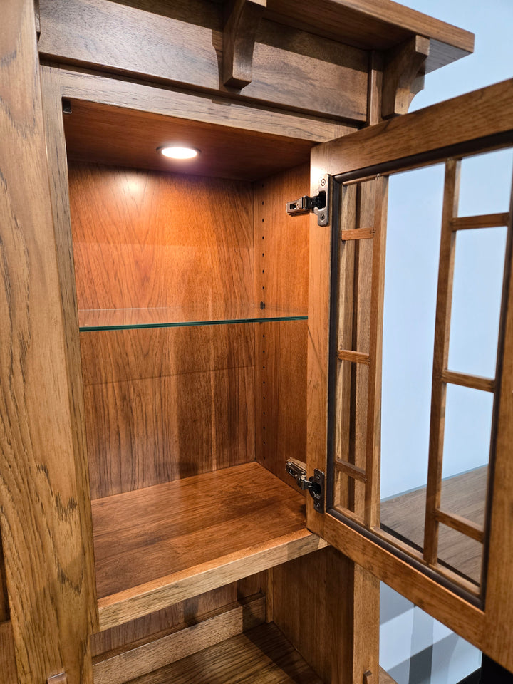 Clearance Manitoba L Shape Desk with Hutch + Leather Upholstered Desk Chair