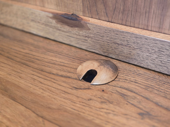 Clearance Manitoba L Shape Desk with Hutch + Leather Upholstered Desk Chair