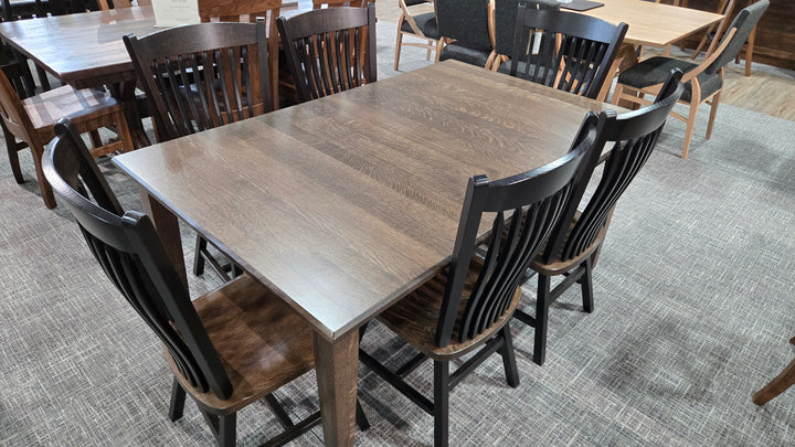 Clearance Shaker Leg 42x66 w/2-12"Lvs and 4 Side Chairs