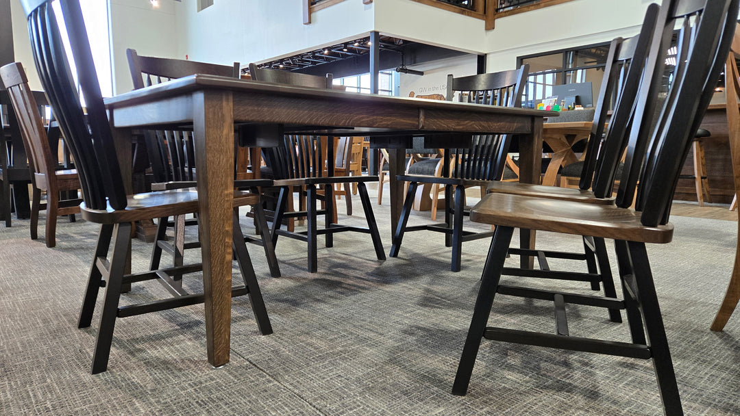 Clearance Shaker Leg 42x66 w/2-12"Lvs and 4 Side Chairs