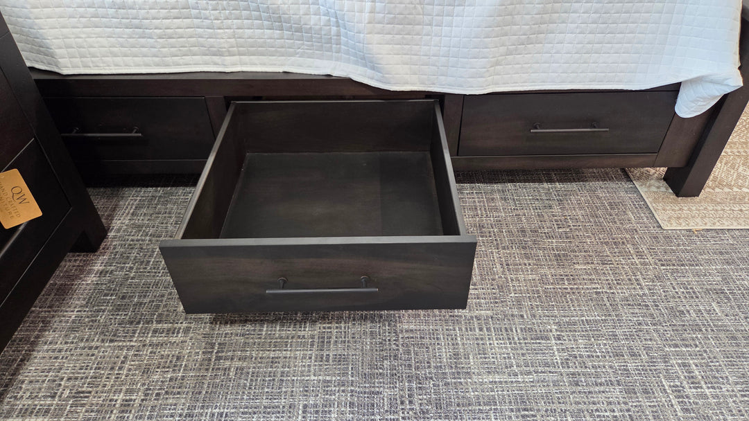 Clearance Durango King Storage 5pc Bedroom Set