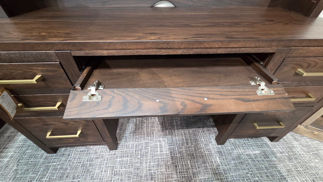 Clearance Leon Wall Desk & Hutch