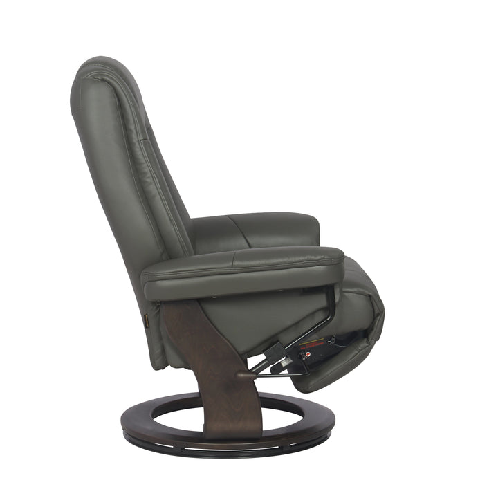 Benchmaster Oliver Recliner