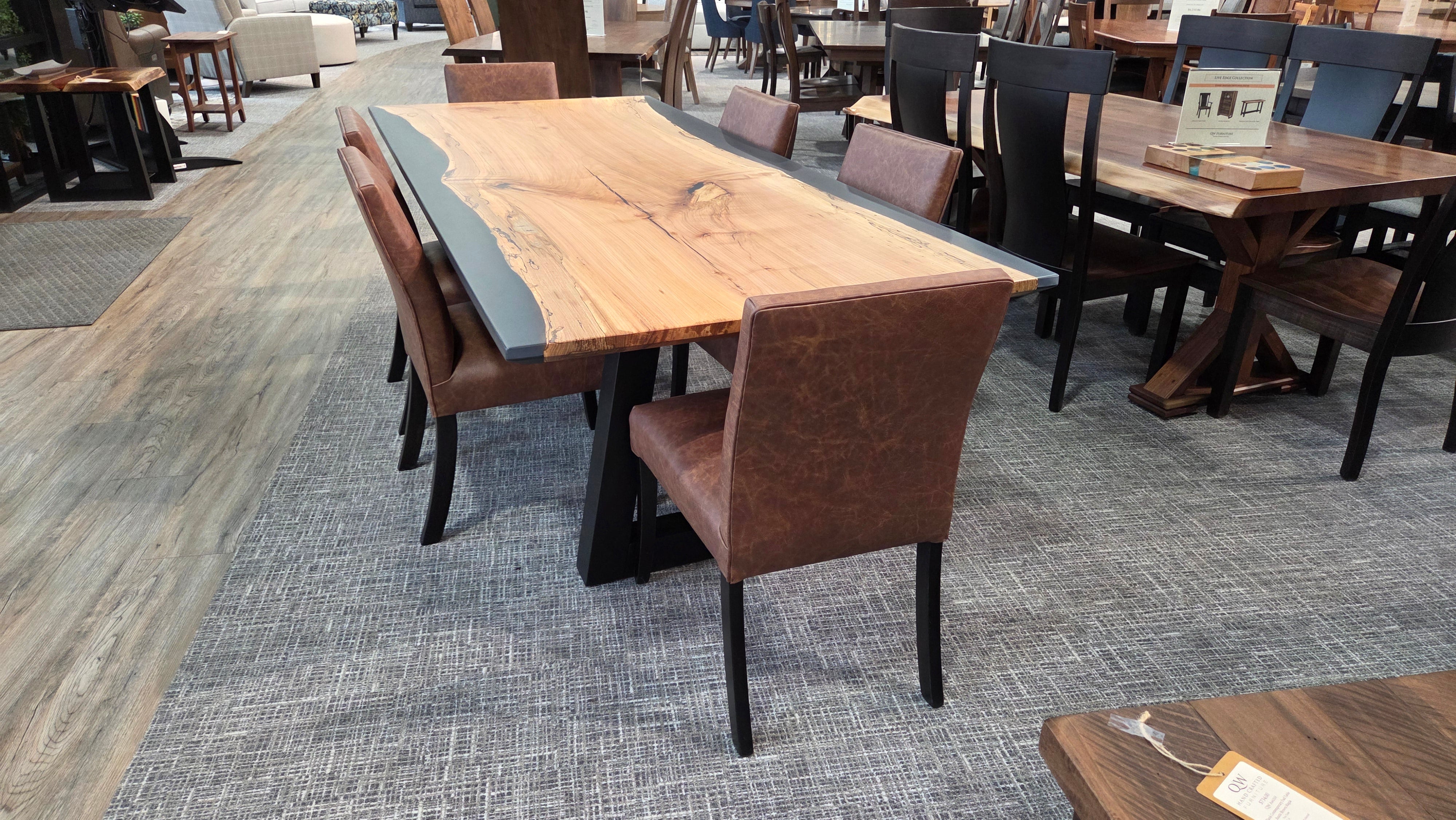 QW Amish Easton Side Chair - Thumbnail 3
