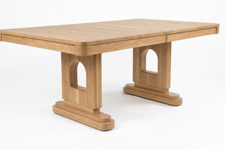 Caroline Table