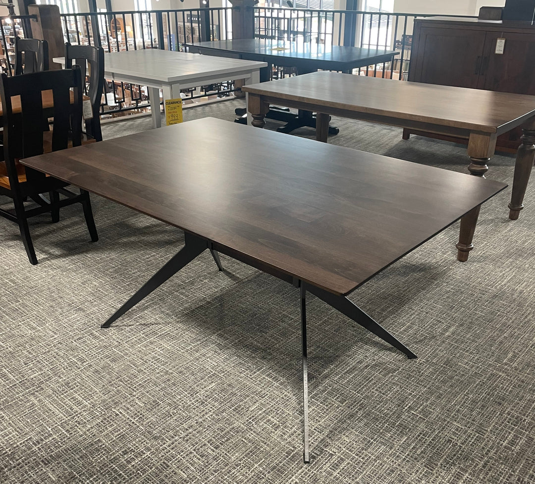 Clearance Jefferson 40x60 Table