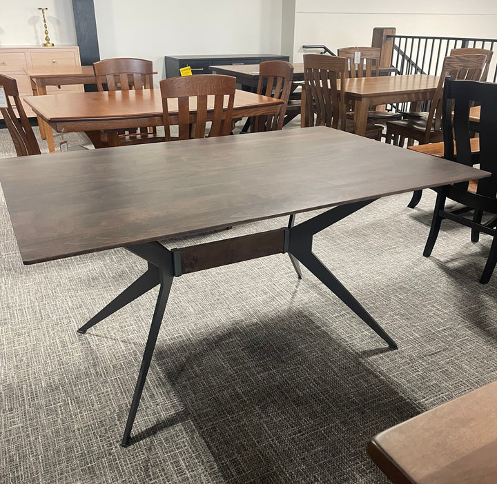 Clearance Jefferson 40x60 Table