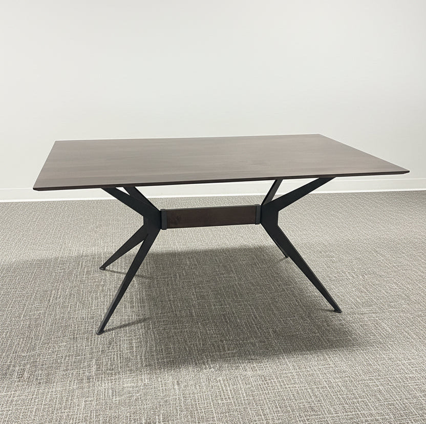 Clearance Jefferson 40x60 Table