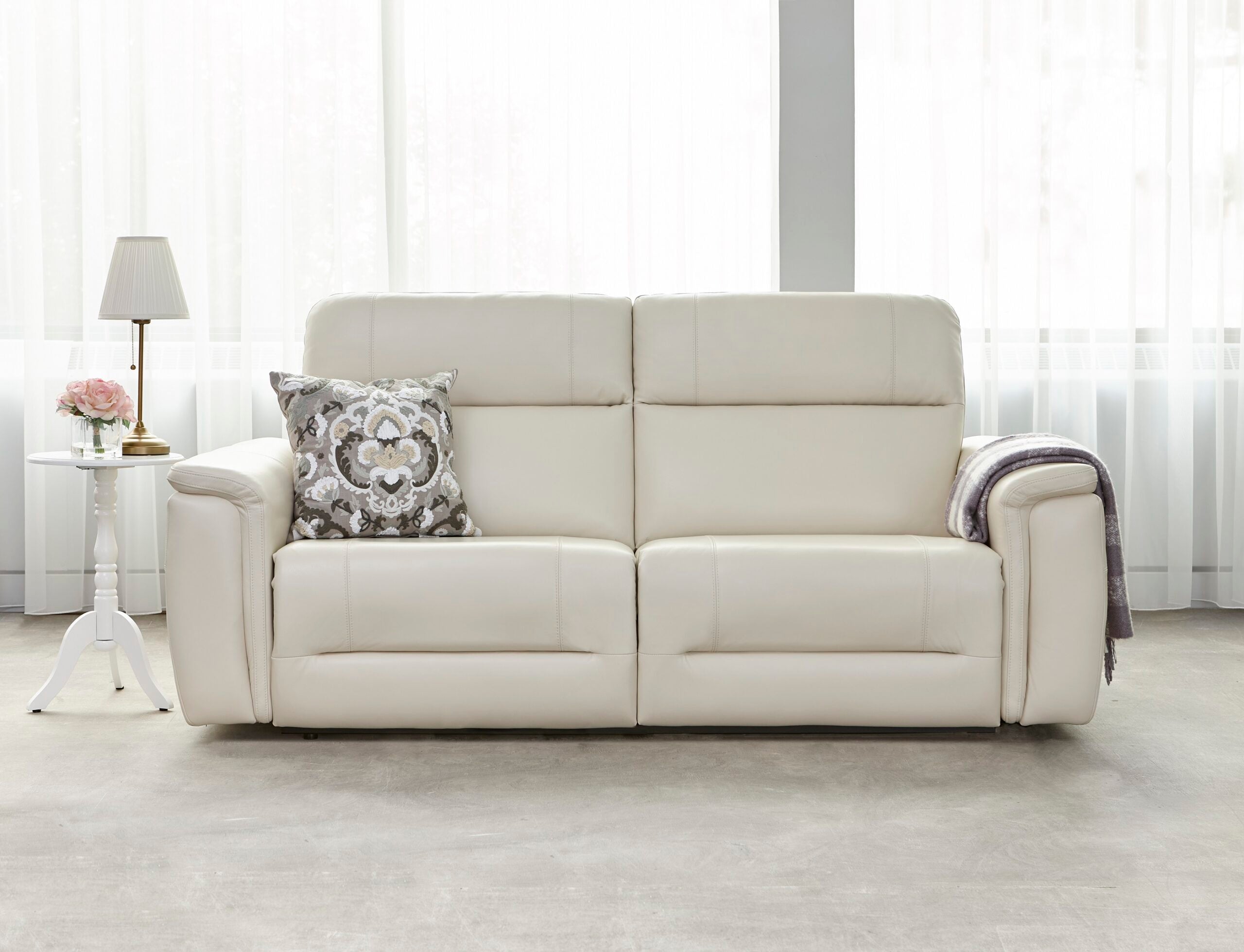 Kellan leather deals power reclining sectional