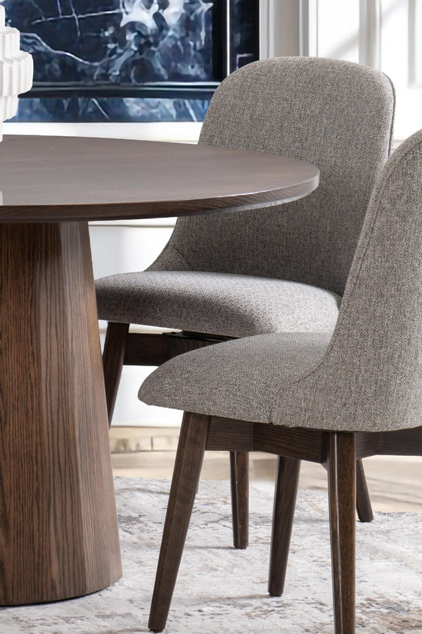 QW Amish Dorcy Swivel Chair