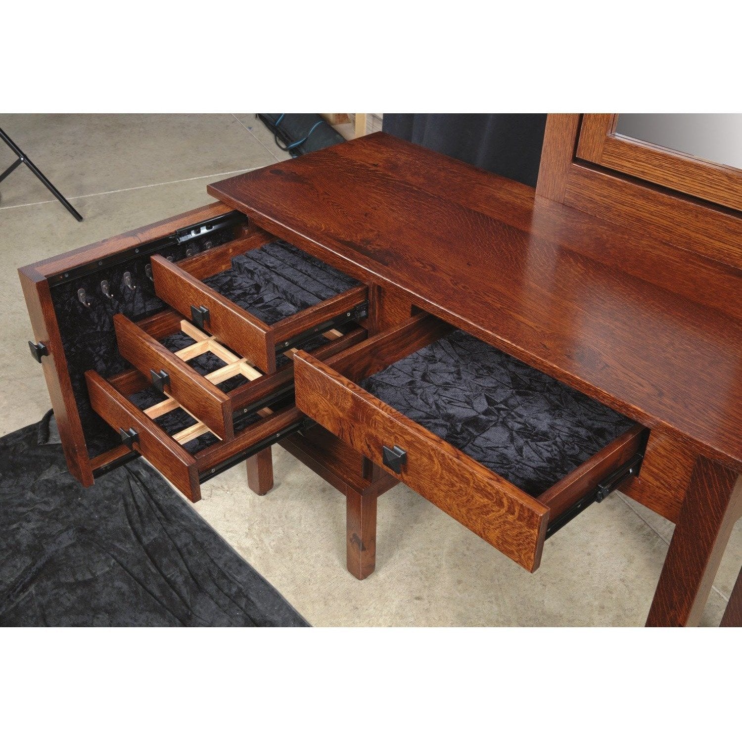 QW Amish Mission Jewelry Vanity Table - Thumbnail 4