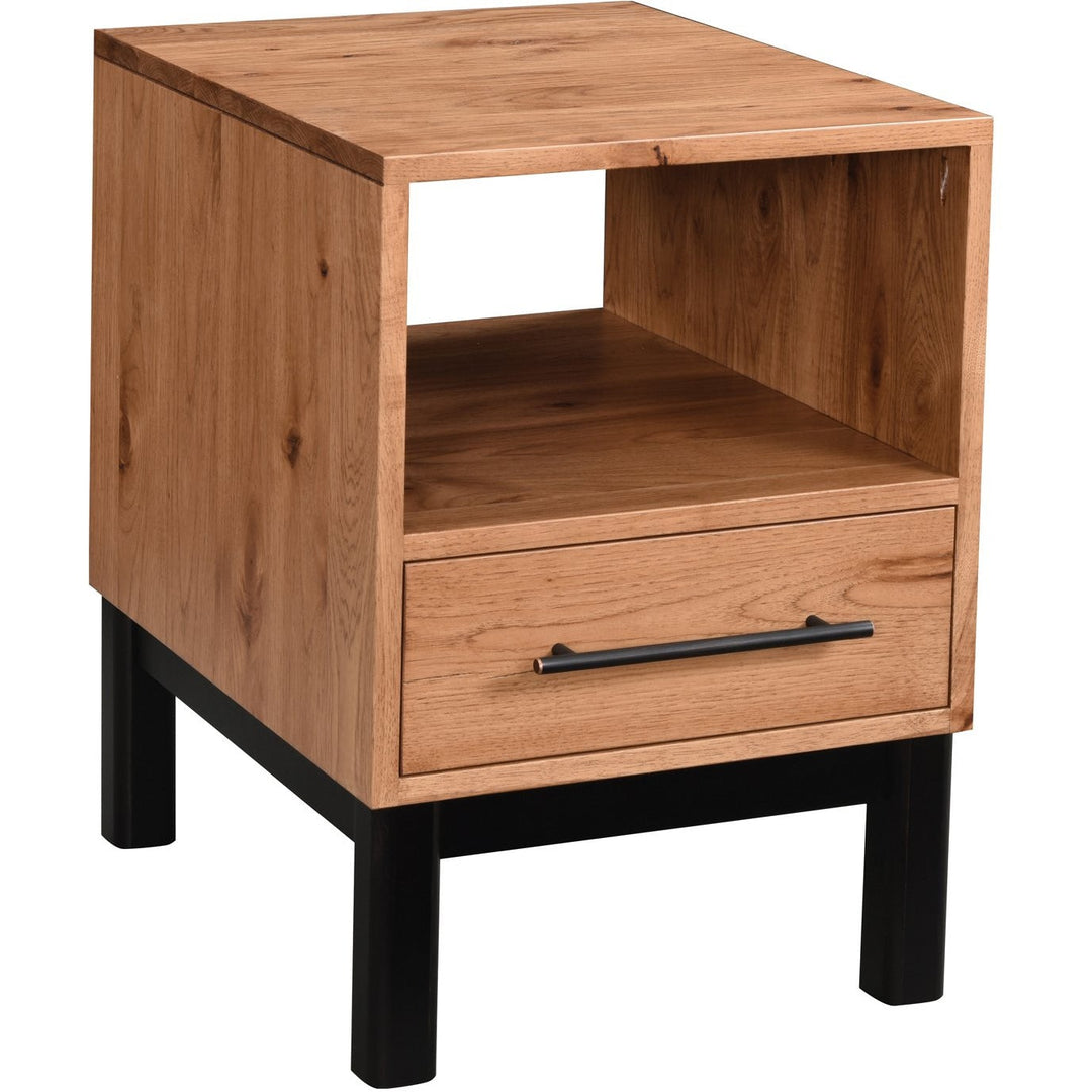 QW Amish Cooper Chair Side End Table