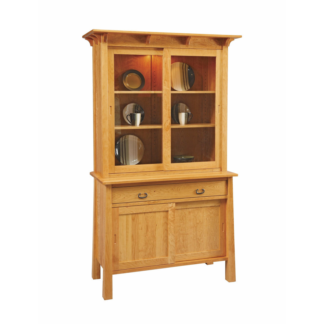 QW Amish Madison Collection 2 Door Hutch