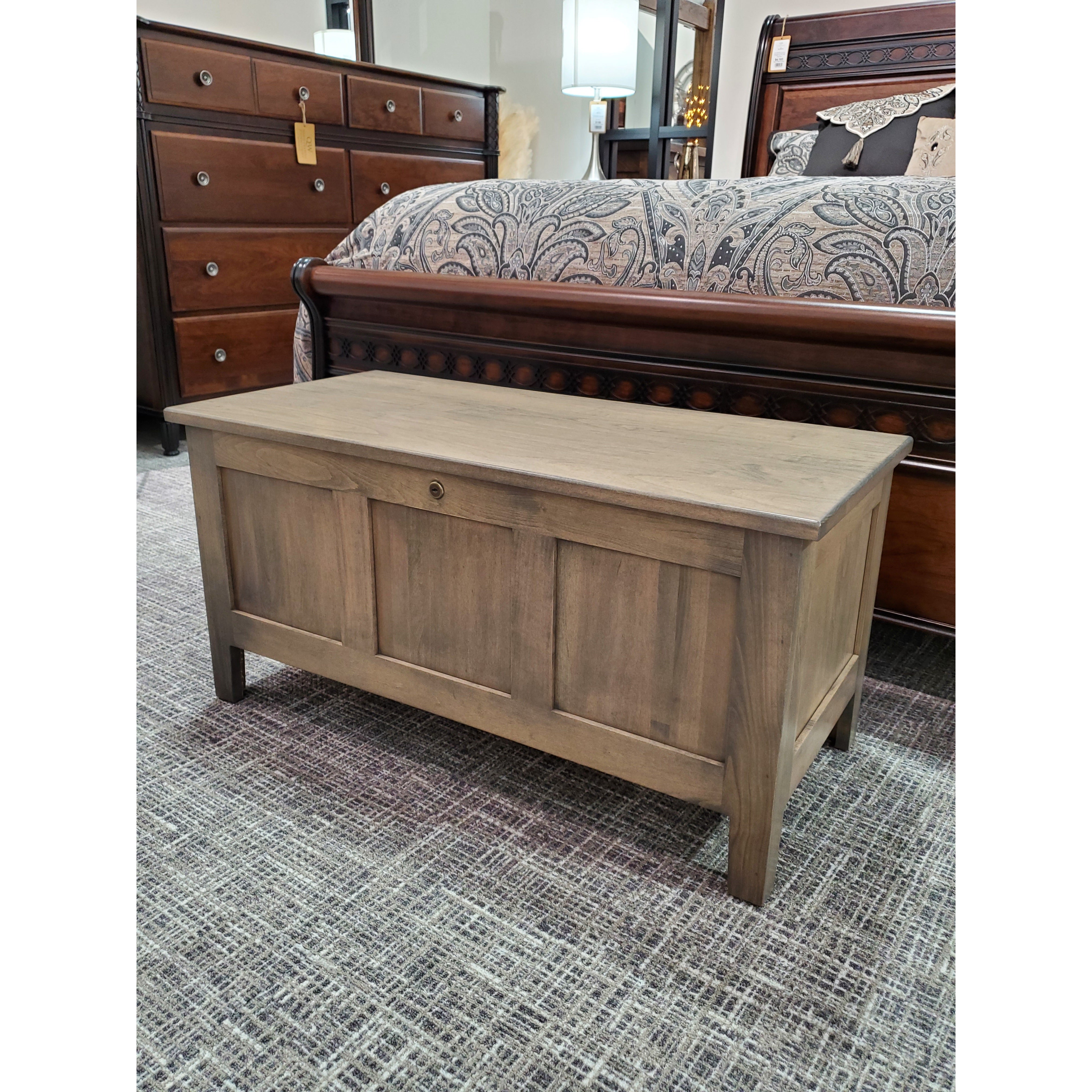 Mission Panel Cedar Chest | Amish Solid Wood | QW Furniture