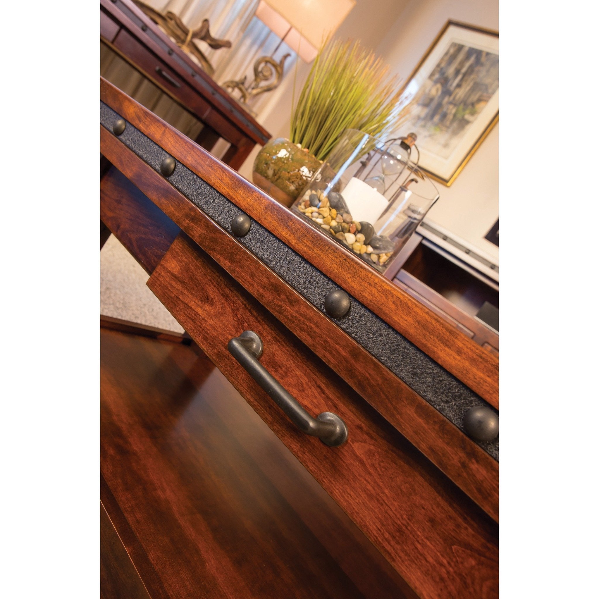 QW Amish Pasadena End Table - Thumbnail 3