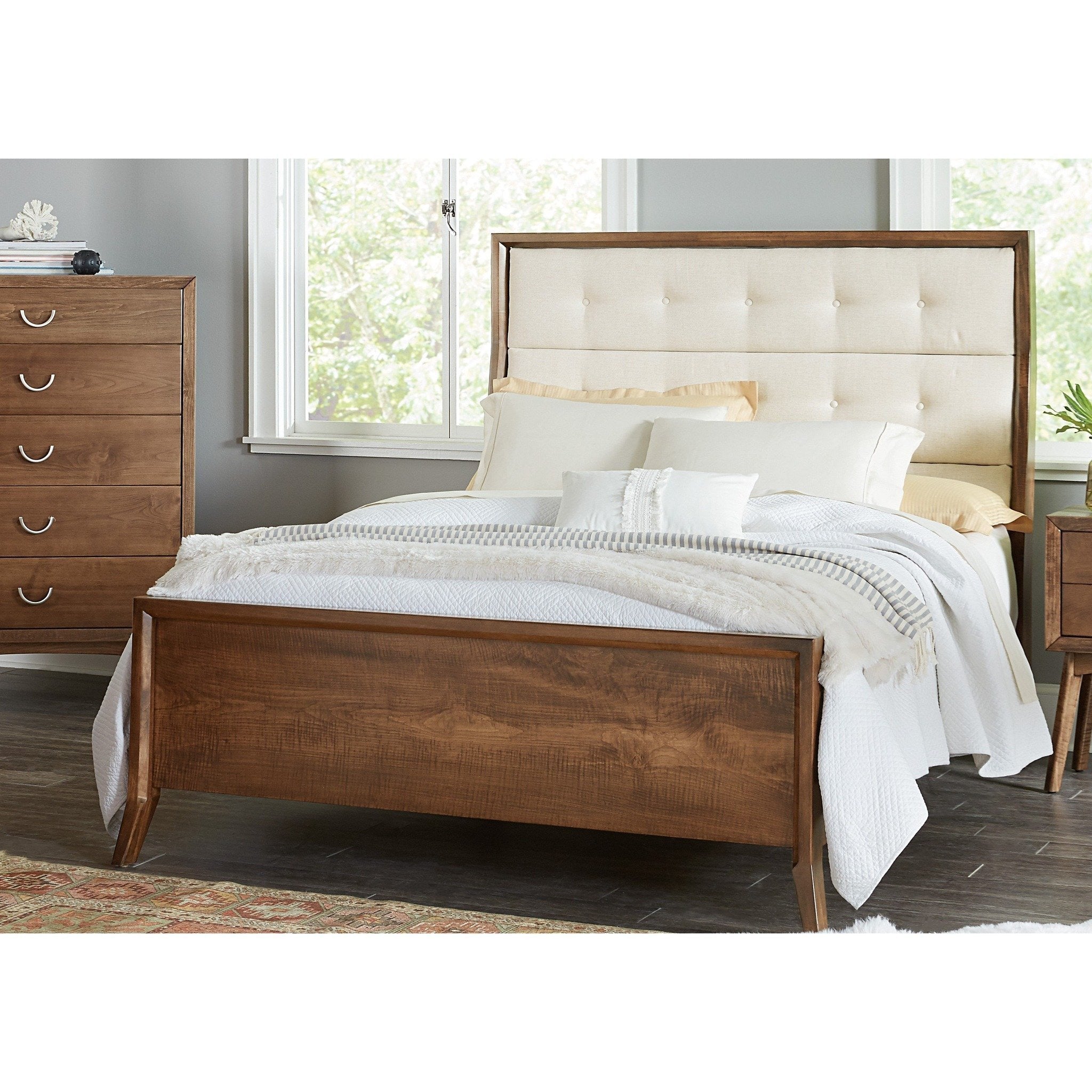 QW Amish Tucson Upholstered Bed - Thumbnail 2